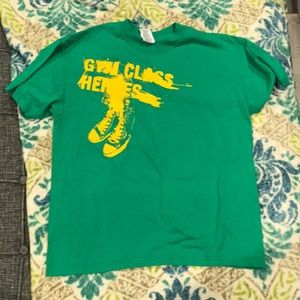 Gym Class Heroes juniors T-shirt size small (14-16
